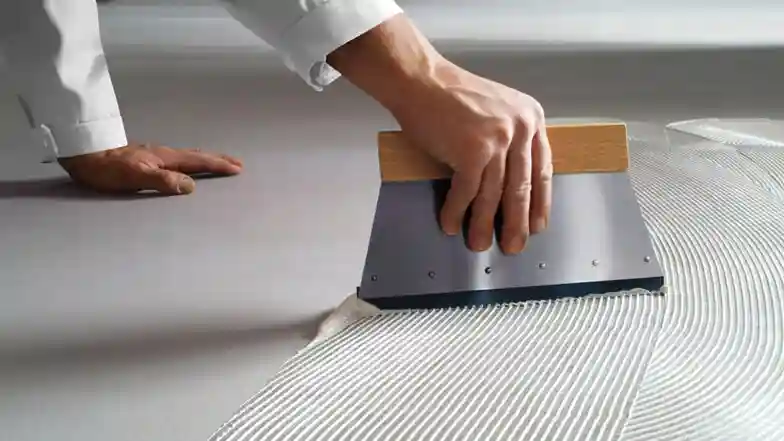 Как выбрать клей для ПВХ-покрытий